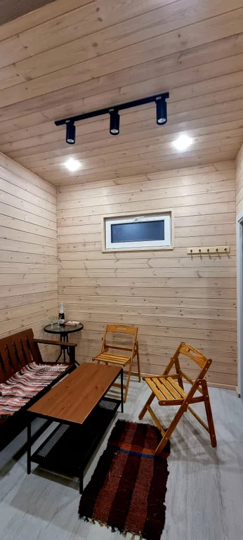 Современный дом у каньона реки Лава, с баней и видом на ручей