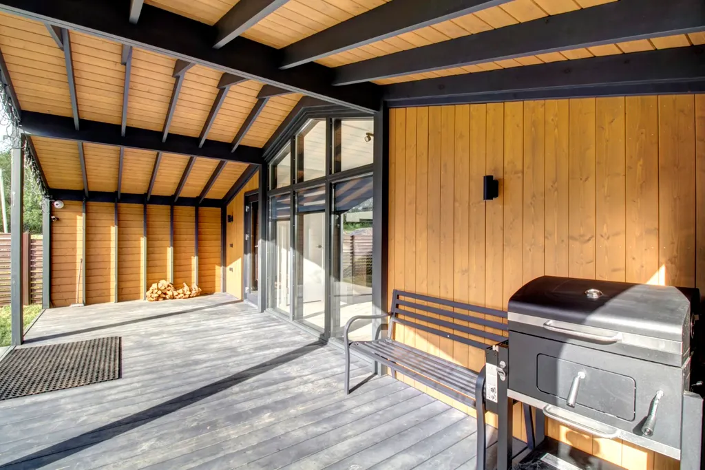 Дoм с видом на лec