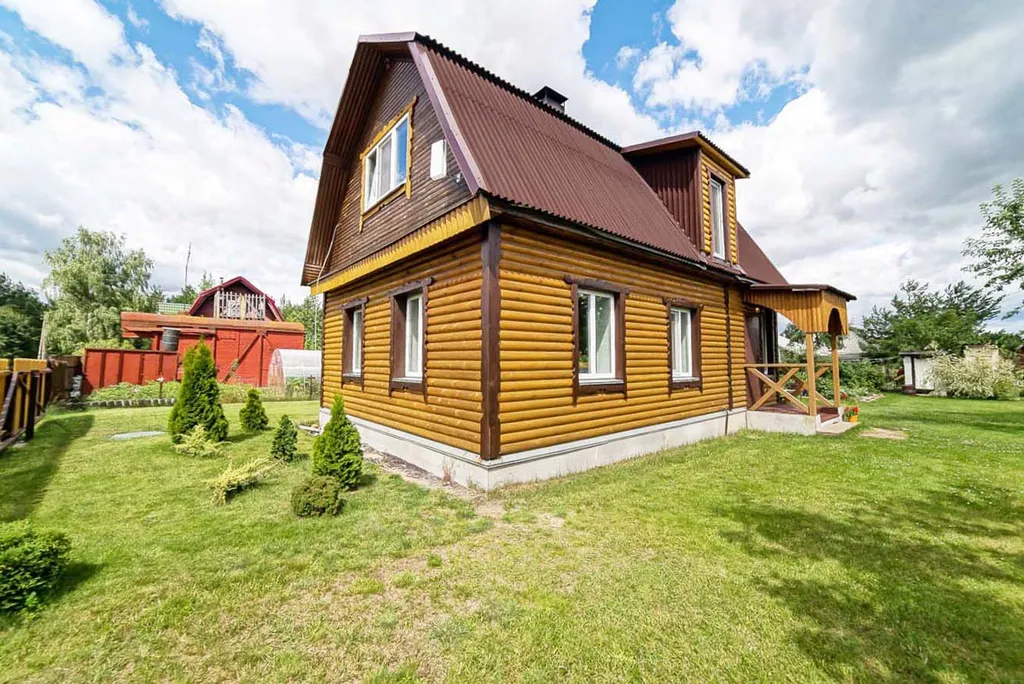 Дачный коттедж в уютном уголке природы