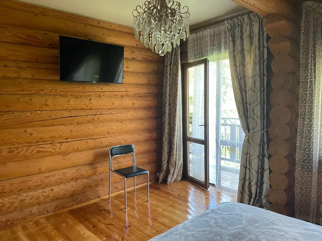 6-комнатный Дом