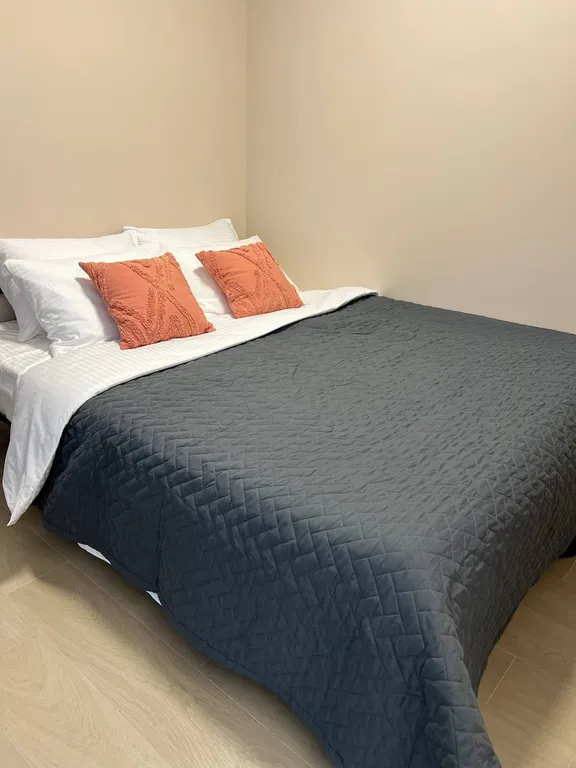 Квартира в доме с бассейном