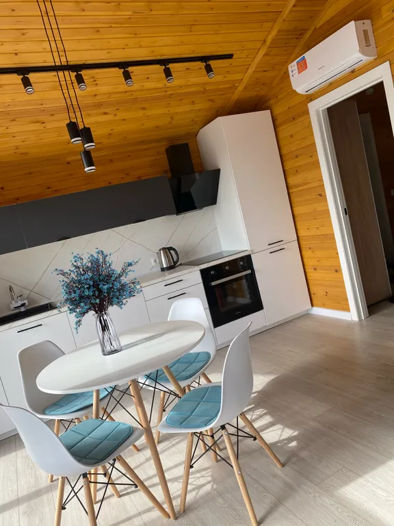 Коттедж Семейный дом — аренда посуточно в Солонцы