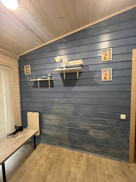 Просторный дом Елка с панорамными окнами в тихом месте