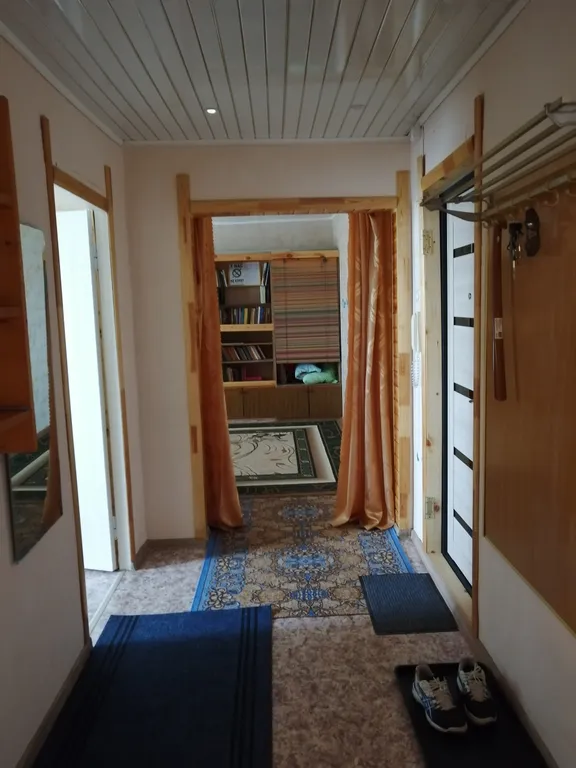 Уют в центре города  с видом на парк