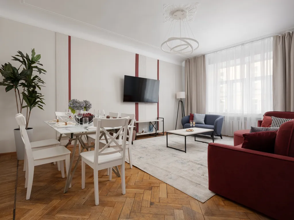 Четверка на Патриках в вишнёвых тонах