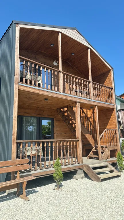 Домик у моря