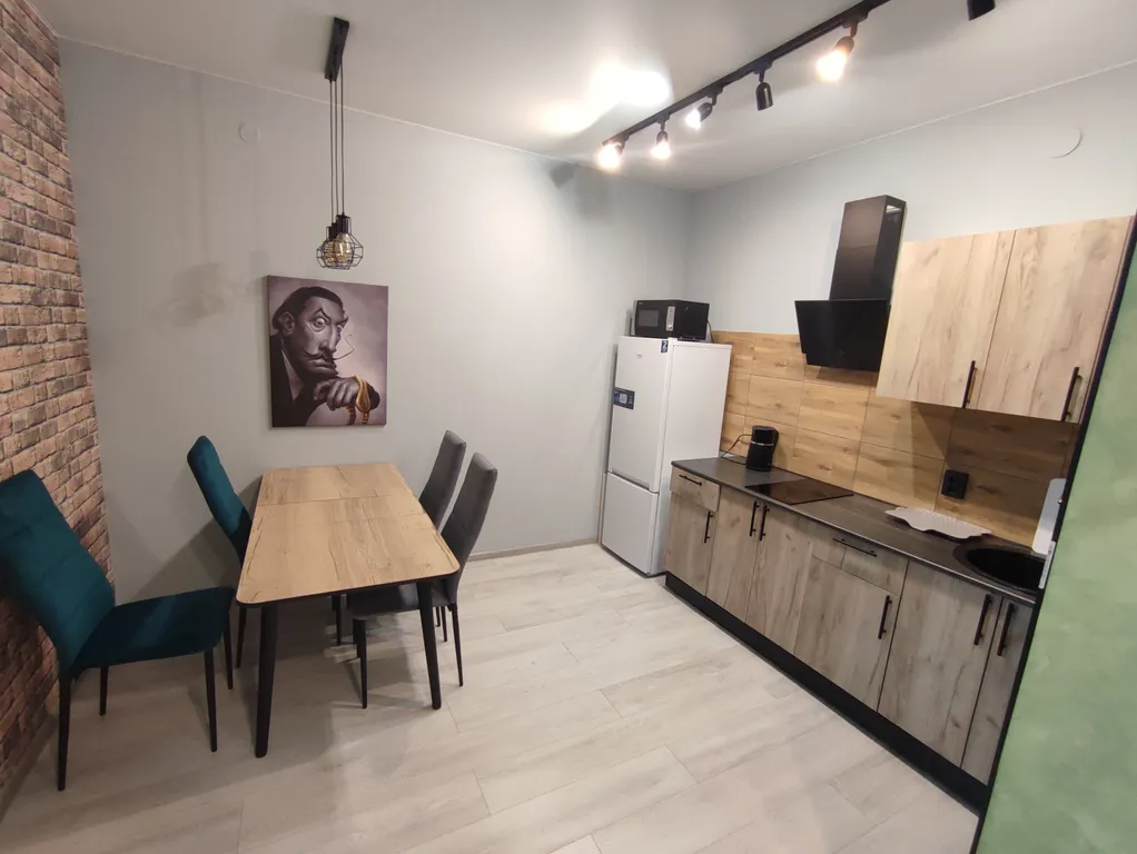 Квартира евродвушка в районе ДКЖ