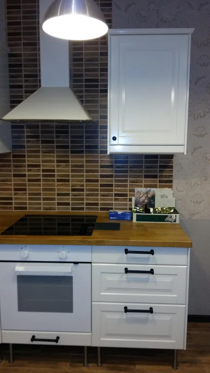 Квартира 1-комнатная Квартира — Луга