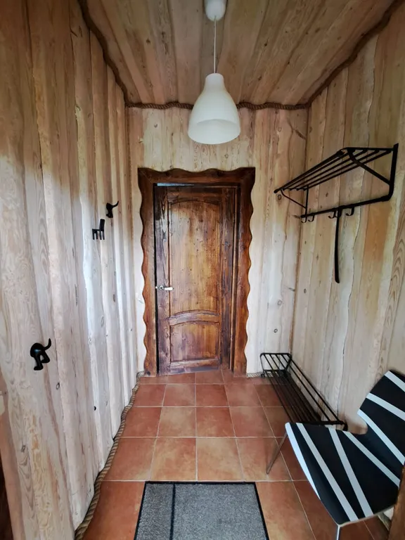 Коттедж на берегу озера