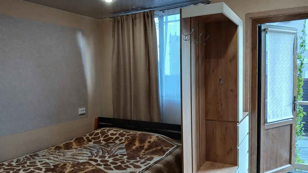 Отдельный 2-хкомнатный дом