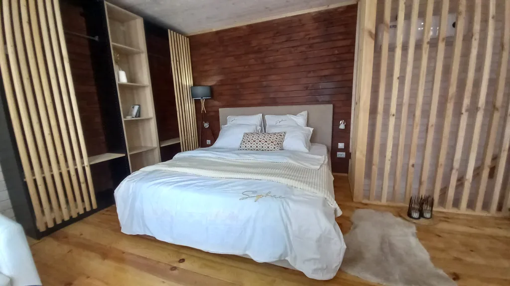 Коттедж с видом на горы и море