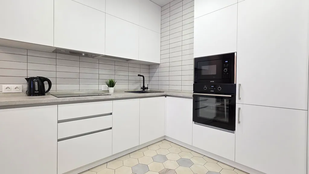 Уютная Евро 2-комнатная квартира в центре с дизайнерским ремонтом