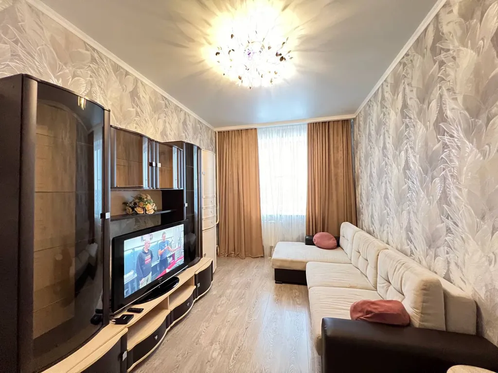 Двухкомнатная в центре в новом доме