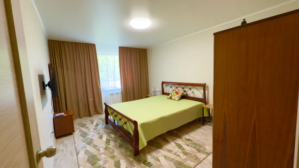 Двухкомнатная квартира в центре города в тихом районе