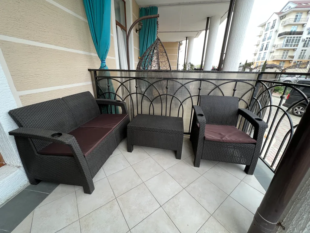 Квартира с террасой на первой береговой