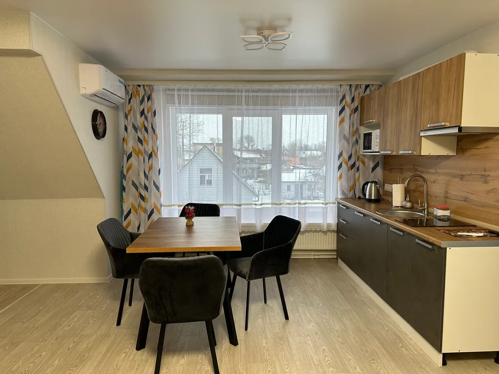 Уютный дом в центре города Печоры