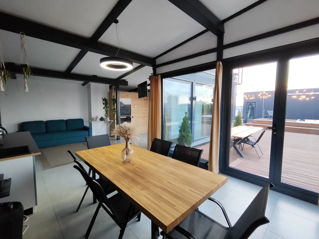 Двухэтажный пентхаус в самом центре