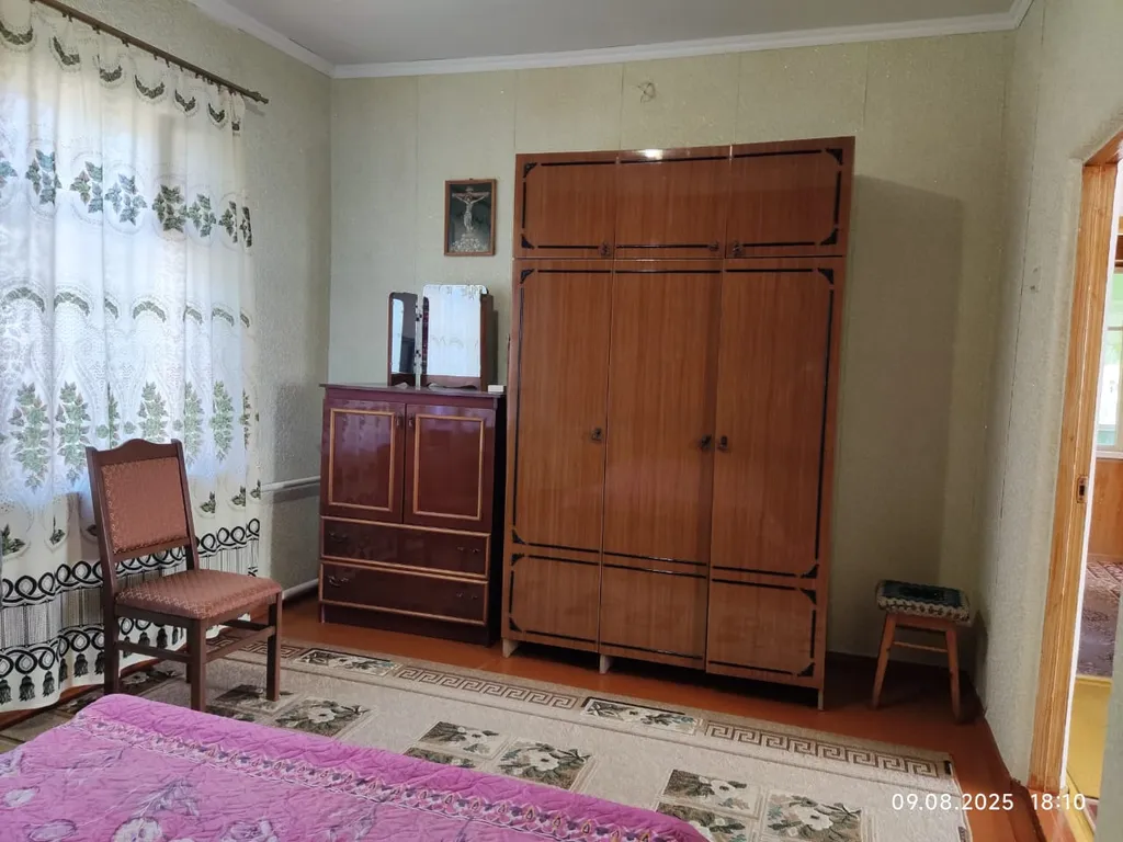 Большой дом у моря