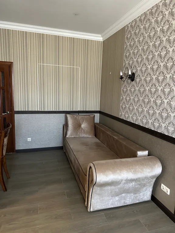 Сдается 3-х этажный дом