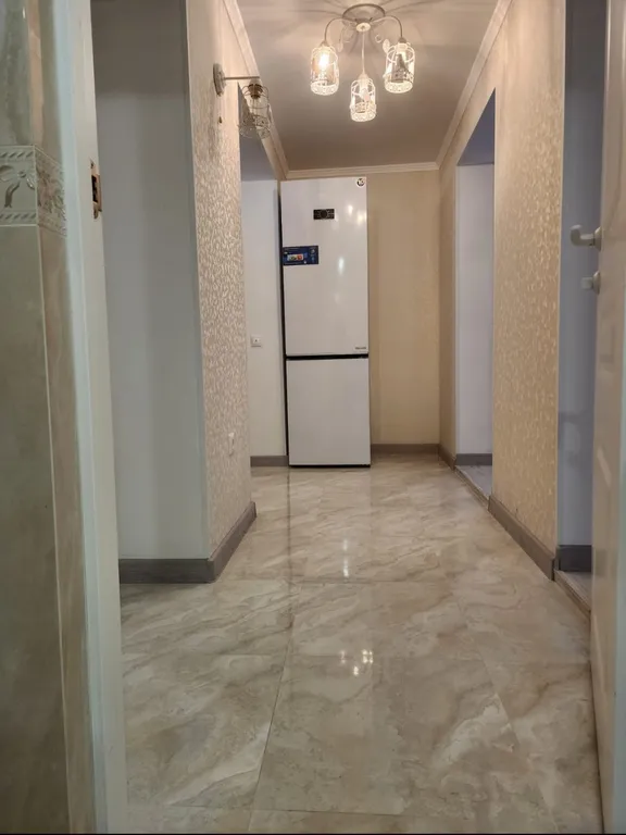 Дом с двором