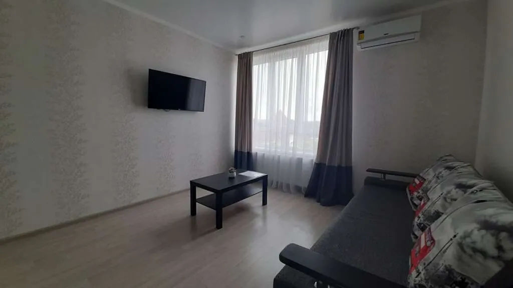 Квартира 2-комнатная квартира у моря с видом реку и парк аттракционов — Анапа