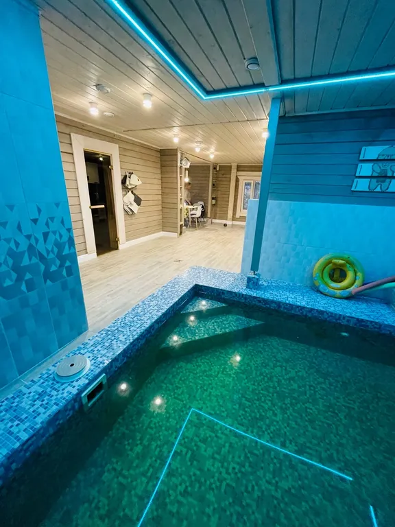 Коттедж Дом-баня с бассейном — Чална