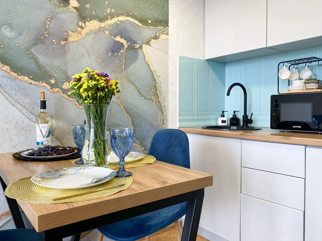 Квартира Стильные апартаменты студия с видом на горы и море — Севастополь