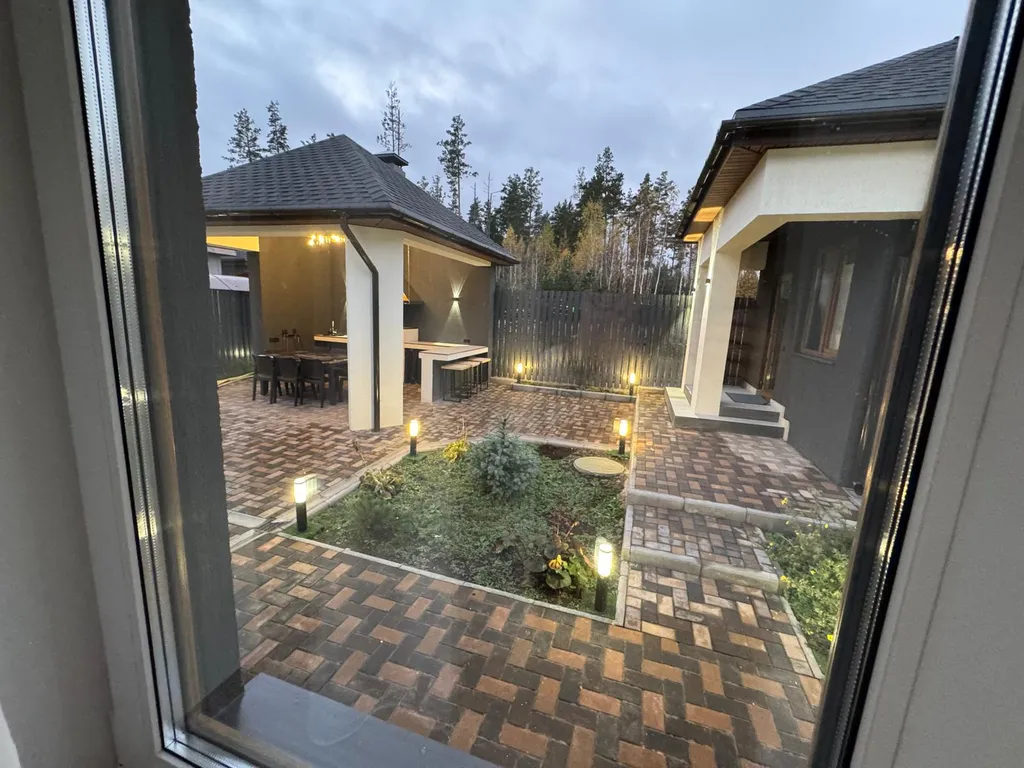 Загородная вилла в лесу