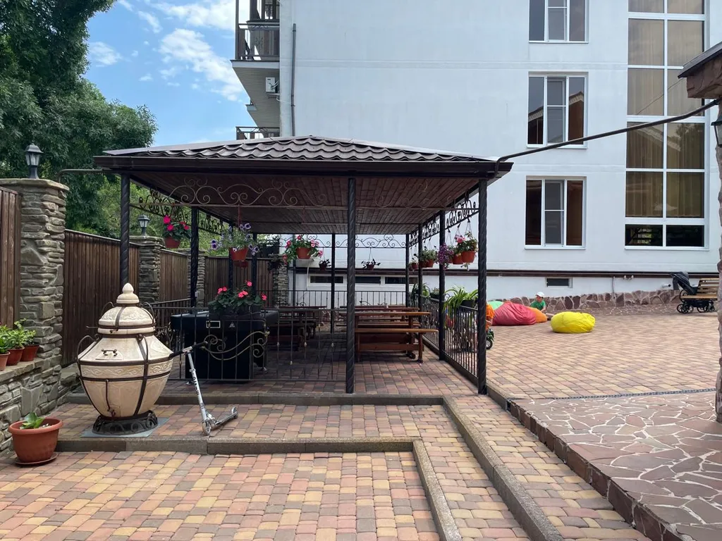 6-комнатный Дом