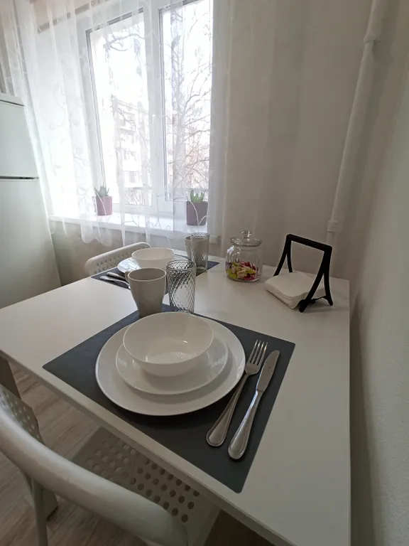 Светлая, уютная квартира на площади Победы