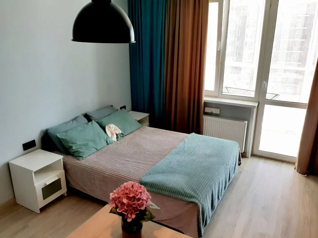 Уютная студия в ЖK Пeтроглиф Парк