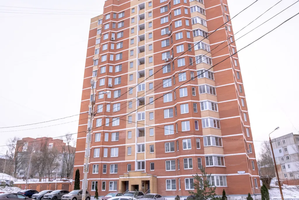 Апартаменты большие двухкомнатные в отличном районе