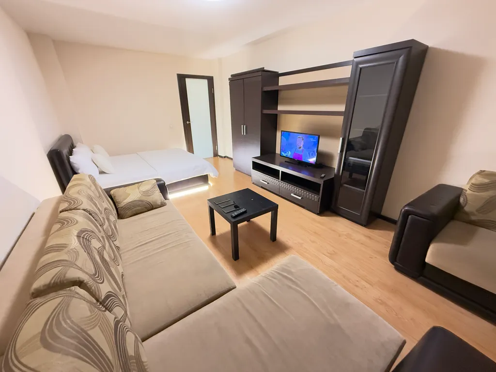 Тут хорошо на Щорса