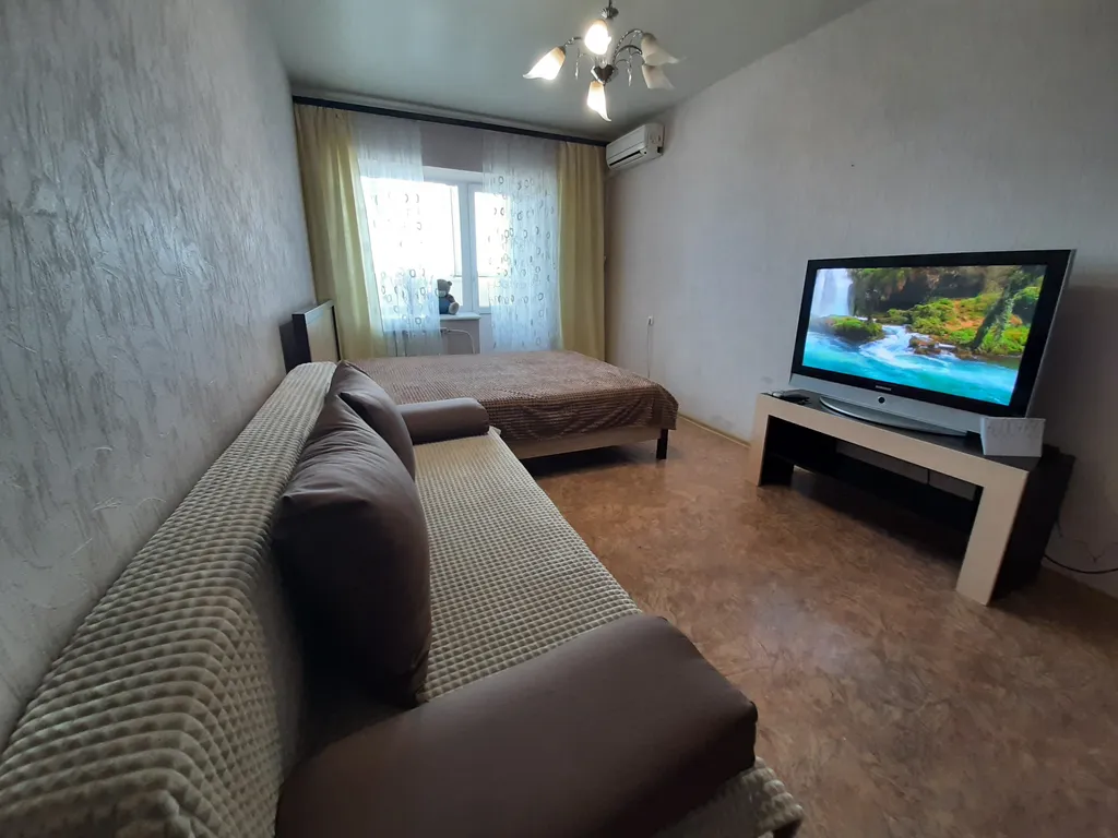 Квартира Квартира Квартиры в центре с видом на Волгу у Мамаева кургана — Волгоград