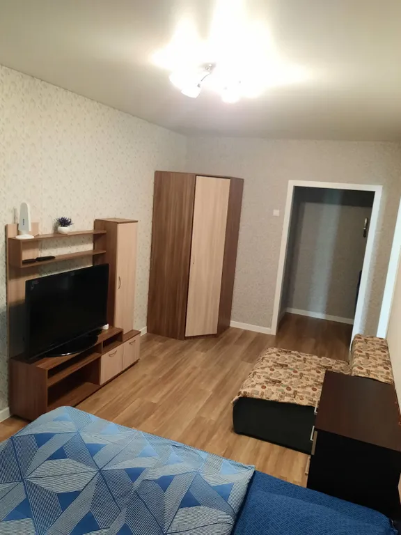 Рядом тц оазис плаза окружная больница, смотровая поликлиника