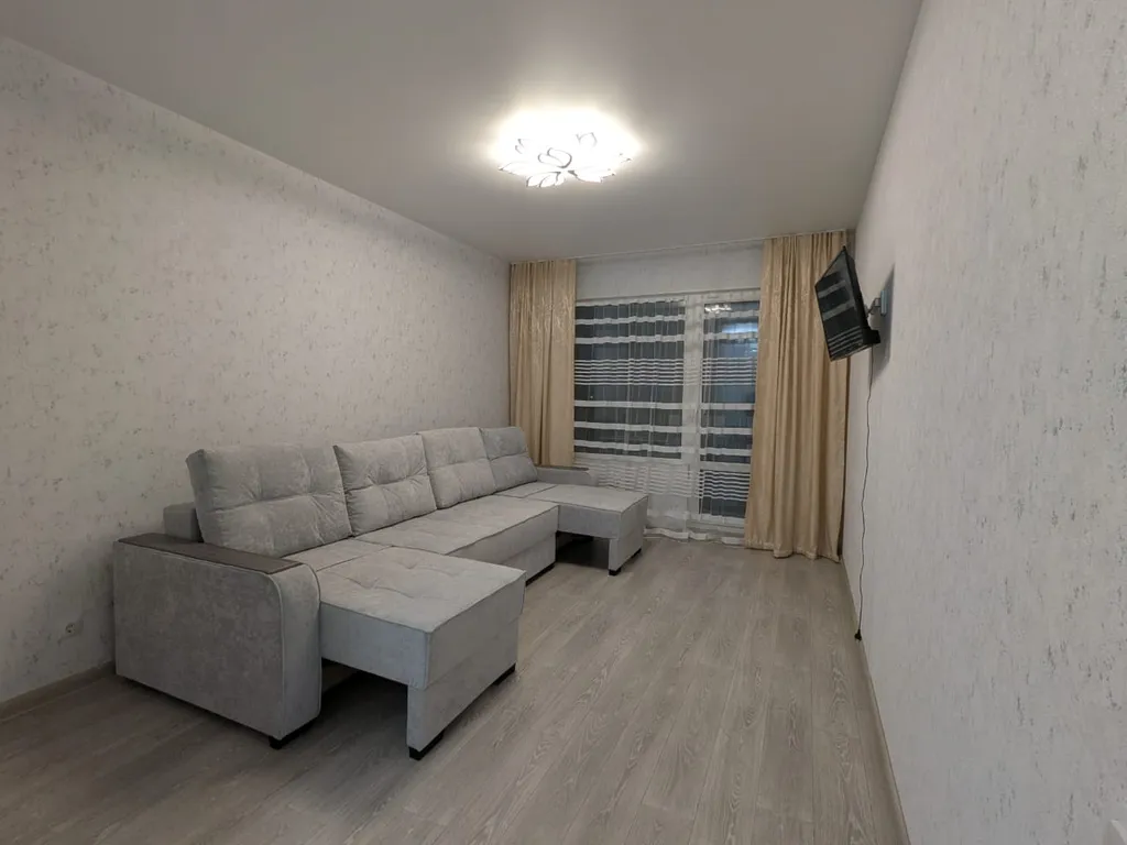 Уютная квартира в новом доме, с новым ремонтом и мебелью