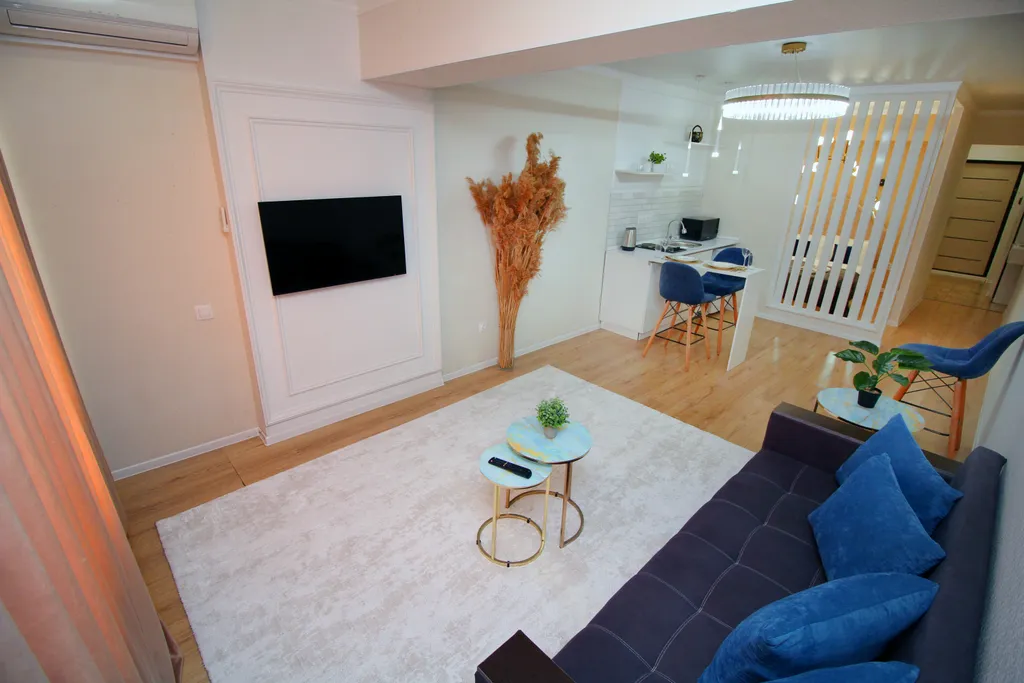 Квартира Неповторимая студия в Молодежке — Алматы