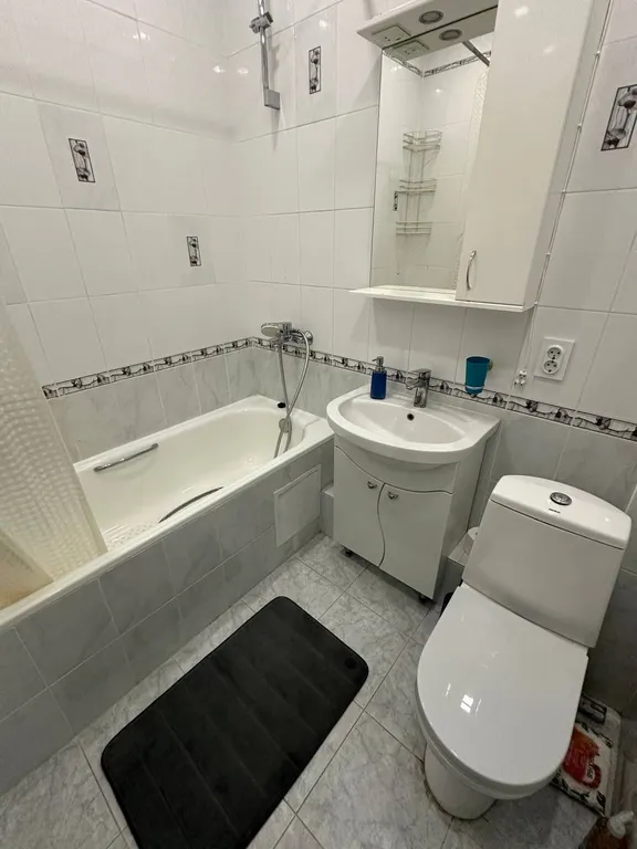 Апартамент рядом с ТЦ Три кота