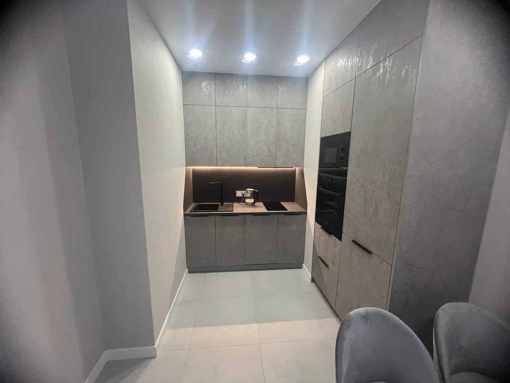 Уютная квартира в новом доме с видом на город