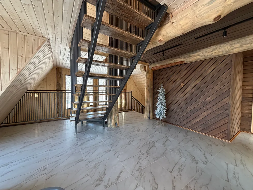 6-комнатный Дом