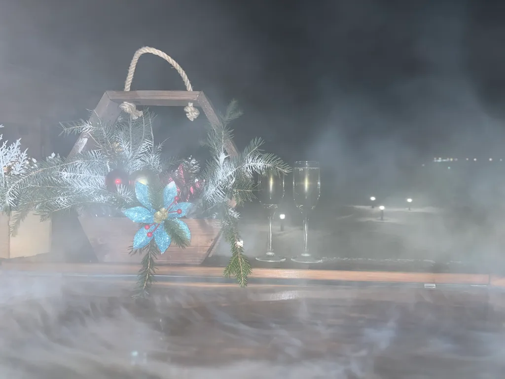 Уютный домик в тихом месте у реки