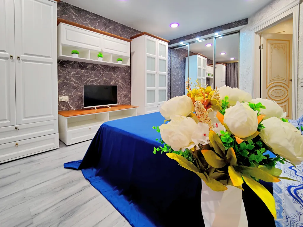 Дизайнерская квартира в Новой Самаре