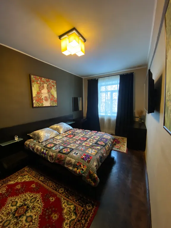 Атмосферная сталинка в центре города