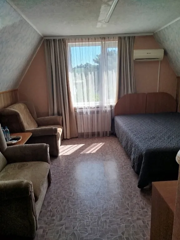 Квартира Квартира Четырёхместный улучшенный номер с видом на море — Севастополь