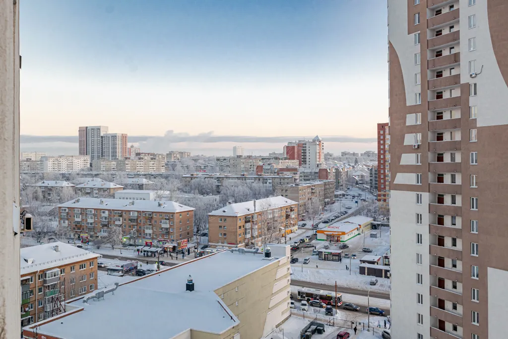 Уютная двухкомнатная квартира у Планеты