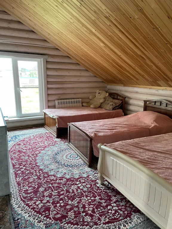 Деревянный дом у моря