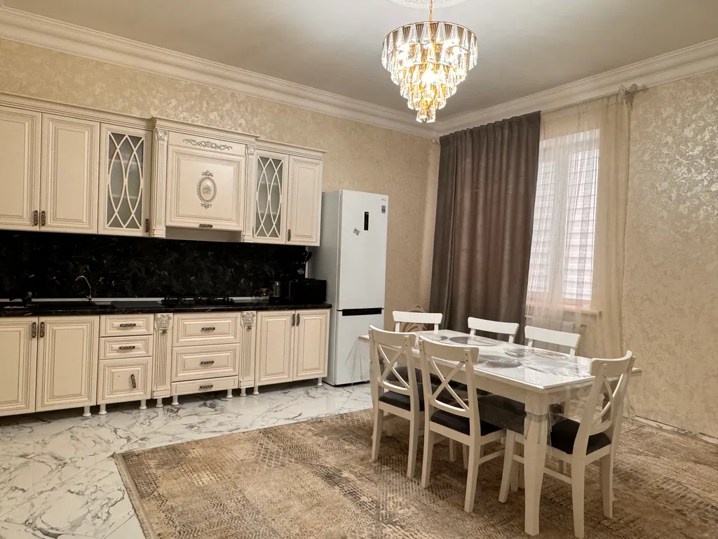 Дом возле моря