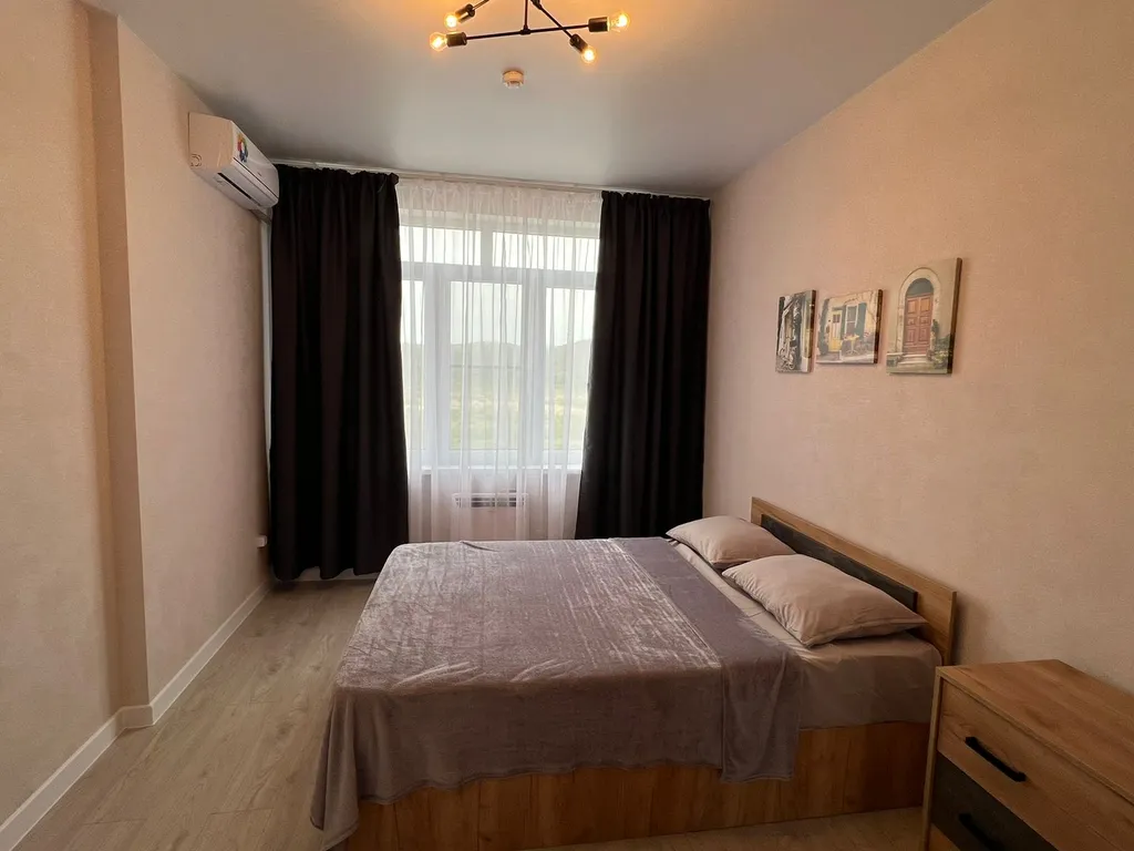 Евродва с бассейнами