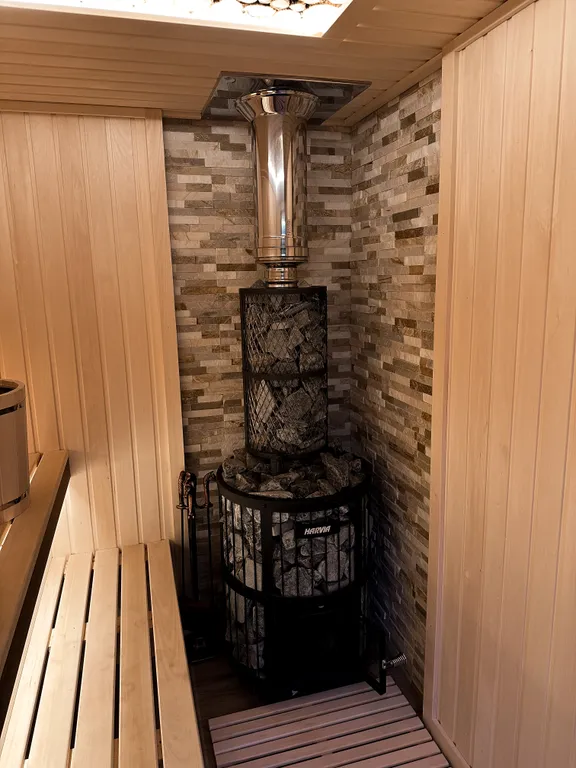 Коттедж Уютный гостевой дом с баней на дровах в сосновом лесу — Павловский Посад