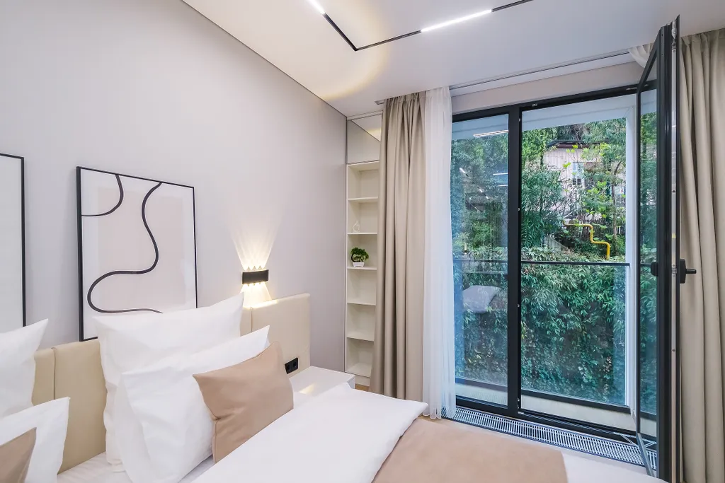 Апартаменты с бассейном